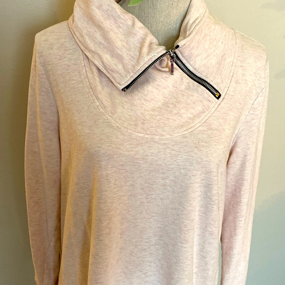 Chico’s Zenergy XL asymmetric zippered top